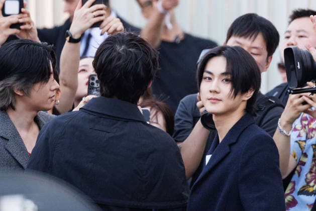 News - Prada - Arrivals - Milan Fashion Week - Menswear Spring Summer 2027 MILAN, ITALY - JUNE 21, 2026: Jungwon of Enhypen arrives at the Prada fashion show during the Milan Fashion Week - Menswear Spring Summer 2027 on June 21, 2026 in Milan, Italy. Photo: Cinzia Camela. Milan Fondazione Prada Italy Copyright: xCinziaxCamelax xLiveMediax LPN_2530055