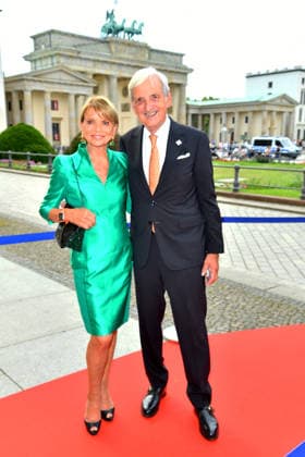 Uschi Glas mit Ehemann Dieter Hermann beim Felix Burda Award im AXICA Hausl in Berlin am 21.06.2026 *** Uschi Glas with her husband Dieter Hermann at the Felix Burda Award at the AXICA Hausl in Berlin on June 21, 2026,detected_source_language