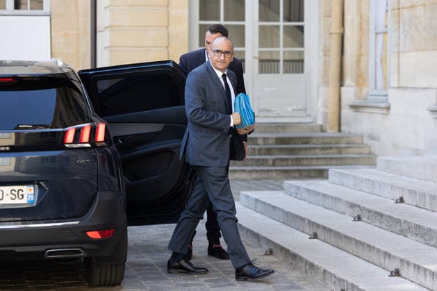 Presentation of the Lyhanna Report to the PM at Matignon - Paris French Minister of the Interior Laurent Nunez arrives for the presentation of the Lyhanna report to the French Prime Minister at Matignon, in Paris, on June 22, 2026. Photo by Raphael Lafargue ABACAPRESS.COM Paris France  Copyright: xLafarguexRaphael ABACAx