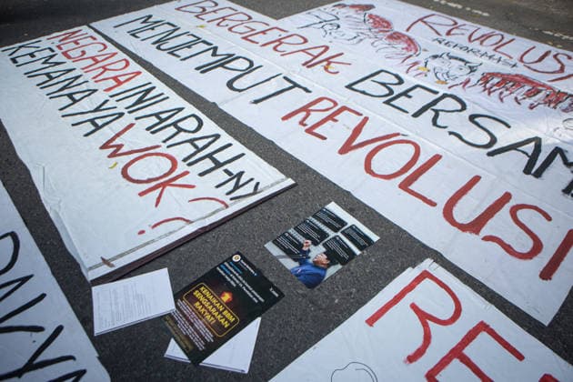 June 22, 2026, Denpasar, Bali, Indonesia: Students and activists shout slogans during a protest demanding policy reforms and denouncing government performance in Denpasar, Bali, Indonesia. Denpasar Indonesia - ZUMAp229 20260622_zip_p229_006 Copyright: xLanaxPriatnax