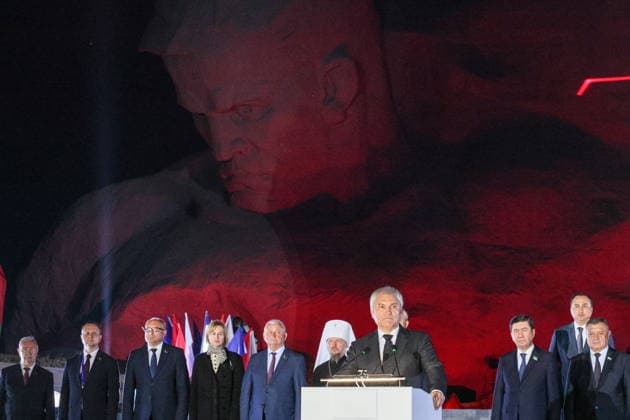 BELARUS, BREST - JUNE 22, 2026: Russian State Duma Speaker Vyacheslav Volodin (front) speaks at a memorial rally at the Courage Monument in the Brest Fortress marking the 85th anniversary of the Nazi German Invasion of the Soviet Union in World War II Brest Belarus  - ZUMAt113 20260622_zaa_t113_181 Copyright: xMaximxMalinovskyx