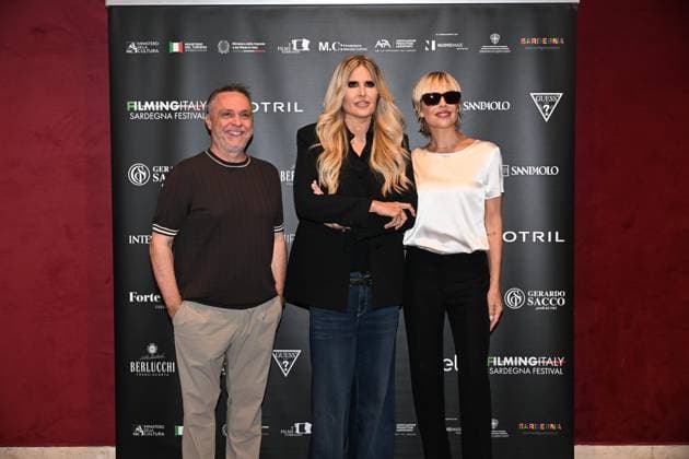IPA85937335 - Rome: Casa del Cinema. Presentation of the Filming Italy Sardegna Festival. Pictured: Gabriele Cirilli, Tiziana Rocca, Micaela Ramazzotti; Gabriele Cirilli, Tiziana Rocca, Micaela Ramazzotti  Copyright: xMaurizioxD Avanzox xDxAvanzo Provvisionatox 85937335