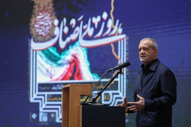 Iranian President Masoud Pezeshkian TEHRAN, IRAN - JUNE 22: RESTRICTIONS: NO Access Israel Media Persian Language TV Stations Outside Iran Strictly No Access BBC Persian VOA Persian Manoto TV Iran International TV (----EDITORIAL USE ONLY – MANDATORY CREDIT - IRANIAN PRESIDENCY HANDOUT - NO MARKETING NO ADVERTISING CAMPAIGNS - DISTRIBUTED AS A SERVICE TO CLIENTS----) Iranian President Masoud Pezeshkian delivers a speech at the Leaders Conference Hall on the occasion of National Small Business Day in Tehran, Iran on June 22, 2026. Iranian Presidency Anadolu Tehran Iran. Editorial use only. Please get in touch for any other usage.  Copyright: x2026xAnadoluxIranianxPresidencyx