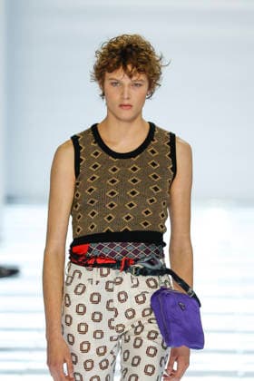Runway at the Prada fashion show during Milan Fashion Week Menswear Spring Summer 2027 on June 21, 2026, in Milan, Italy Bestimage Milan France,detected_source_language  Copyright: xAgencex xBestimagexAgencex xBestimagex