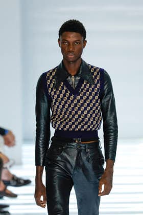Runway at the Prada fashion show during Milan Fashion Week Menswear Spring Summer 2027 on June 21, 2026, in Milan, Italy Bestimage Milan France,detected_source_language  Copyright: xAgencex xBestimagexAgencex xBestimagex