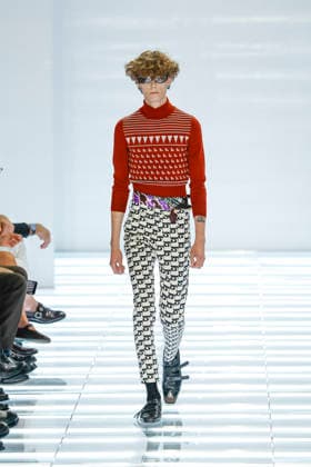 Runway at the Prada fashion show during Milan Fashion Week Menswear Spring Summer 2027 on June 21, 2026, in Milan, Italy Bestimage Milan France,detected_source_language  Copyright: xAgencex xBestimagexAgencex xBestimagex