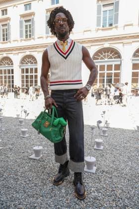 IPA85941898 - Milan, Milan Men™s Fashion Week Spring Summer 2027 - Men™s Fashion, Spring Summer 2027 - Thom Browne fashion show - front row Pictured: Saint Jhn  Copyright: xRiccardoxGIordanox xRiccardoxGiordanox 85941898