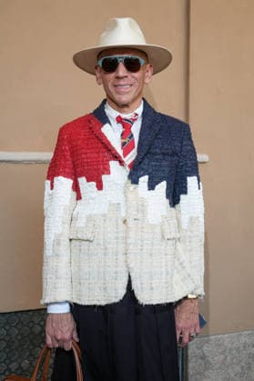IPA85941550 - Milan, Milan Men™s Fashion Week Spring Summer 2027 - Men™s Fashion, Spring Summer 2027 - Thom Browne fashion show - front row Pictured: Guest  Copyright: xRiccardoxGIordanox xRiccardoxGiordanox 85941550