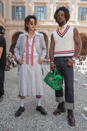 IPA85941905 - Milan, Milan Men™s Fashion Week Spring Summer 2027 - Men™s Fashion, Spring Summer 2027 - Thom Browne fashion show - front row Pictured: Cai Xukun Saint Jhn  Copyright: xRiccardoxGIordanox xRiccardoxGiordanox 85941905