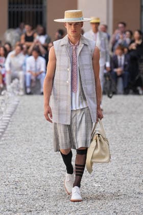 IPA85942167 - Milan, Milan Men™s Fashion Week Spring Summer 2027 - Men™s Fashion, Spring Summer 2027 - Thom Browne fashion show - runway in the photo: Model  Copyright: xRiccardoxGIordanox xRiccardoxGiordanox 85942167