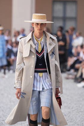 IPA85942274 - Milan, Milan Men™s Fashion Week Spring Summer 2027 - Men™s Fashion, Spring Summer 2027 - Thom Browne fashion show - runway in the photo: Model  Copyright: xRiccardoxGIordanox xRiccardoxGiordanox 85942274