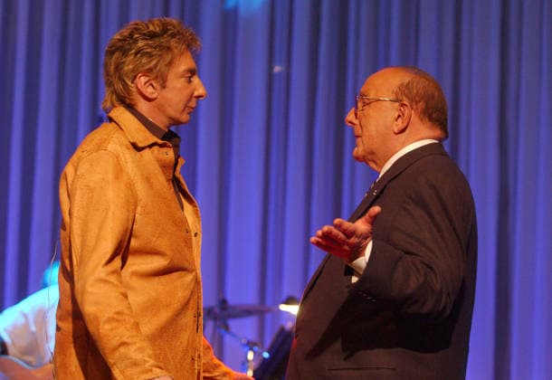 06 February 2006 - Beverlly Hills, California - Barry Manilow and Clive Davis. 2006 Clive Davis Party Sound Check and Reception sponsored by L Oreal, Rhapsody, and XM Satellite Radio held at the Beverly Hilton Hotel. Beverly Hills USA - ZUMAa123 20260622_zaa_a123_008 Copyright: xLauraxFarrx