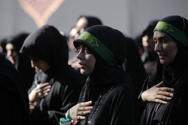 Iranians gather to mark Muharram in Tehran TEHRAN, IRAN - JUNE 22: Shiite Muslims dressed in black wear religious headbands attends a mourning ceremony marking the month of Muharram at the Imamzadeh Ali Akbar Shrine in northern Tehran, Iran on June 22, 2026. Participants gathered to commemorate Hazrat Hussein, the grandson of Prophet Muhammad, and his 72 companions who were martyred in the Battle of Karbala, accompanying the traditional elegies and lamentations. Fatemeh Bahrami Anadolu Tehran Iran. Editorial use only. Please get in touch for any other usage.  Copyright: x2026xAnadoluxFatemehxBahramix