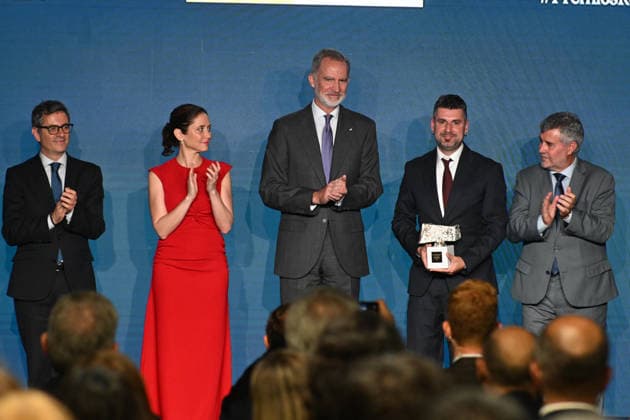 King Felipe IV Presents the 43rd Edition of the 2026 King of Spain International Journalism Awards Félix Bolanos, Isabel Díaz Ayuso, and King Felipe VI alongside the award winners during the awards ceremony for the 2026 King of Spain International Journalism Awards, on June 22, 2026, in Madrid, Spain. These awards are organized by the EFE News Agency and the Spanish Agency for International Development Cooperation (AECID), and since 1983 have recognized journalistic excellence in Ibero-American countries, as well as in those nations with which Spain maintains historical, KING PHILIP VI KING OF SPAIN INTERNATIONAL JOURNALISM AWARDS EFE NEWS AGENCY SPANISH AGENCY FOR INTERNATIONAL DEVELOPMENT COOPERATION José Madrid Madrid, Spain,detected_so  Copyright: xJosÃ xOlivax 7615764