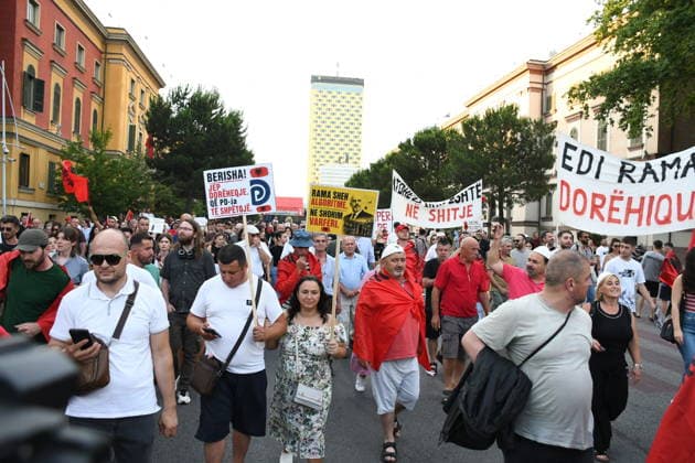 Protests against the tourism project in Albania, continue for 23rd consecutive day TIRANA, ALBANIA - JUNE 22: Hundreds of demonstrators march along the National Martyrs Boulevard toward the Prime Ministry building on the 23rd consecutive day of protests in Tirana, Albania, on June 22, 2026. Gathering at Skanderbeg Square under the slogan Albania is not for sale , the crowds expressed fierce opposition to a multi-million dollar luxury tourism development project planned for the protected Zvernec region in the coastal city of Vlora. The controversial project is allegedly linked to Jared Kushner and Ivanka Trump, the son-in-law and daughter of U.S. President Donald Trump, involving the privatization of pristine public coastlines. The demonstr  Copyright: x2026xAnadoluxOlsixShehux