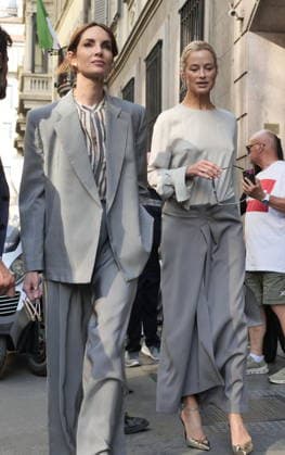 IPA85949665 - Milan, Milan Men s Fashion Week: Spring Summer 2026 2027 - Men s Fashion, Spring Summer 2026 — Armani fashion show; pictured: Eugenia Silva and Carolyn Murphy  Copyright: xLucaxPontix xLucaPonti IpaAgencyx 85949665