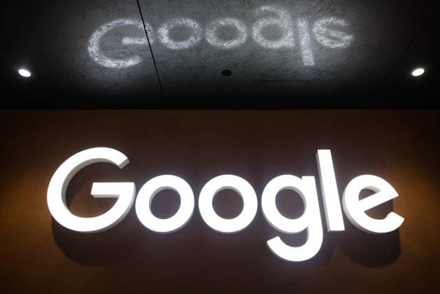 Google Opens New Office In Poland Google logo is seen inside a building during the opening of Google new office space in Krakow, Poland on June 22, 2026. Located in Tertium Business Park building, the offcie is a second location for Google in the city. Krakow Poland  Copyright: xBeataxZawrzelx originalFilename: zawrzel-googleop260622_npOPQ.jpg