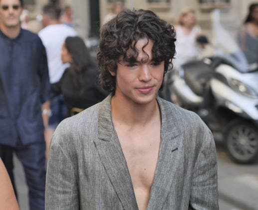 IPA85951747 - Milan, Milan Men s Fashion Week: Spring Summer 2026 2027 - Men s Fashion, Spring Summer 2026 — Armani fashion show; pictured: Conan Gray  Copyright: xLucaxPontix xLucaPonti IpaAgencyx 85951747