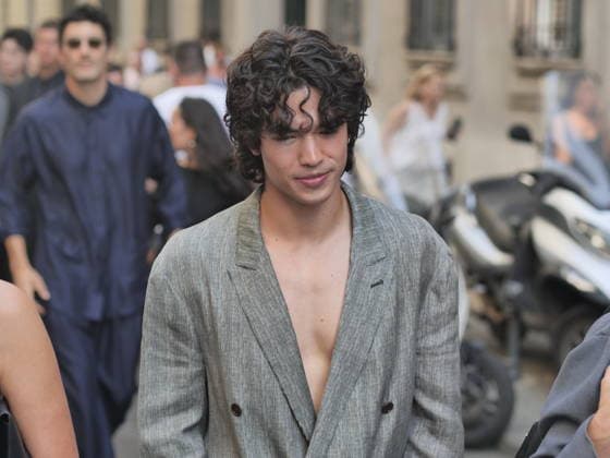IPA85951746 - Milan, Milan Men s Fashion Week: Spring Summer 2026 2027 - Men s Fashion, Spring Summer 2026 — Armani fashion show; pictured: Conan Gray  Copyright: xLucaxPontix xLucaPonti IpaAgencyx 85951746