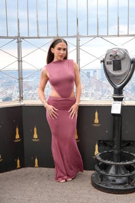 June 22, 2026, New York, Ny, USA: ARIANNA BIERMANN poses as the Cast of Bravo s Next Gen NYC Visit the Empire State Building, NYC.June 22 2026. . The Cast of Bravo s Next Gen NYC Visits the Empire State Building, NYC.June 22 2026. New York USA - ZUMAms4_ 20260622_faf_ms4_009 Copyright: xSoniaxMoskowitzxGordonx