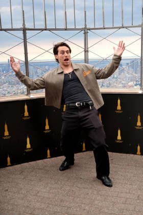 June 22, 2026, New York, Ny, USA: LIAM OBERGFOLL poses as the Cast of Bravo s Next Gen NYC Visit the Empire State Building, NYC.June 22 2026. . The Cast of Bravo s Next Gen NYC Visits the Empire State Building, NYC.June 22 2026. New York USA  - ZUMAms4_ 20260622_faf_ms4_015 Copyright: xSoniaxMoskowitzxGordonx