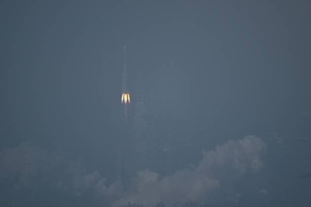 WENCHANG, CHINA - JUNE 23: A modified version of the Long March-7 rocket carrying a new communication technology test satellite blasts off from Wenchang Space Launch Site on June 23, 2026 in Wenchang, Hainan Province of China. Launched at 10:10 a.m. (Beijing Time) aboard a modified version of the Long March-7 rocket, the satellite has successfully entered its preset orbit. This satellite will be mainly used for services such as satellite communications, broadcasting and television, and data transmission, as well as for conducting related technology test verifications.  Copyright: xVCGx 111649882729