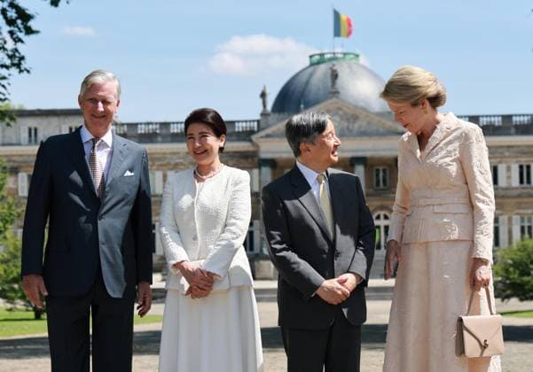 Japan emperor, empress in Brussels Japanese Emperor Naruhito (2nd from R) and Empress Masako (2nd from L) are greeted by Belgian King Philippe and Queen Mathilde upon arriving at the Palace of Laeken in Brussels on June 22, 2026. (Pool photo)  A14AA0005619856P