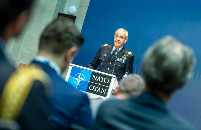 Aurelio Colagrande - Allied Foresight Conference 2026 EUR, Deutschland, Berlin, 23.06.2026: Aurelio Colagrande - NATO General . Die Allied Foresight Conference ist ein Forum für den internationalen Austausch über strategische Zukunftsfragen. Ziel der Veranstaltung ist es, Perspektiven aus Militär, Politik, Wissenschaft und Gesellschaft zusammenzuführen und den Blick über aktuelle Krisen hinaus auf sicherheitspolitische Herausforderungen und die Verteidigungsfähigkeit aller NATO-Staaten für die kommenden Jahrzehnte zu richten. *** Aurelio Colagrande Allied Foresight Conference 2026 EUR, Germany, Berlin, June 23, 2026 Aurelio Colagrande, NATO General The Allied Foresight Conference is a forum for international exchange on strategic is