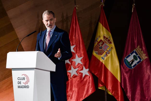 The King Presides Over the Club de Madrid’s Annual Policy Dialogue King Felipe VI during the Club de Madrid’s 2026 Annual Policy Dialogue at the Palacio de Cibeles on June 23, 2026, in Madrid, Spain. King Felipe VI presides over the Club of Madrid’s Annual Policy Dialogue on governance and the provision of global public goods in a fragmented world, coinciding with the 25th anniversary of the organization’s founding conference. The event brings together former democratic heads of state and government, experts, and influential stakeholders to address some of the most pressing challenges facing democracy and international cooperation. JUNE 23, 2026 Carlos Lujá Madrid, Spain,detected_source_language  Copyright: xCarlosxLujanx 7616522