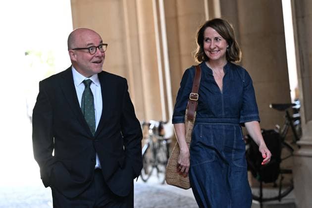 Weekly Cabinet Meeting in London LONDON, UNITED KINGDOM - JUNE 23: Britain s Attorney General Lord Hermer (L) and Secretary of State for Work and Pensions Liz Kendall (R) arrive at 10 Downing Street to attend the weekly Cabinet meeting in London, United Kingdom, on June 23, 2026. Rasid Necati Aslim Anadolu London United Kingdom. Editorial use only. Please get in touch for any other usage.  Copyright: x2026xAnadoluxRasidxNecatixAslimx