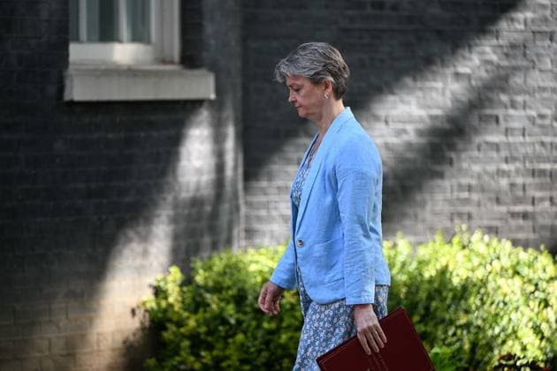 Weekly Cabinet Meeting in London LONDON, UNITED KINGDOM - JUNE 23: British Home Secretary Yvette Cooper arrives at 10 Downing Street to attend the weekly Cabinet meeting in London, United Kingdom, on June 23, 2026. Rasid Necati Aslim Anadolu London United Kingdom. Editorial use only. Please get in touch for any other usage.  Copyright: x2026xAnadoluxRasidxNecatixAslimx