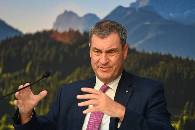 Markus SOEDER (Ministerpraesident Bayern und CSU Vorsitzender),Gestik, Einzelbild,angeschnittenes Einzelmotiv,Portraet,Portrait,Porträt. Pressekonferenz der Bayerischen Staatsregierung nach Kabinettssitzung am 23.06.2026 im Prinz Carl Palais in Muenchen. *** Markus SOEDER, Minister-President of Bavaria and CSU Chairman; gesture, single frame, cropped single shot, portrait; Press conference of the Bavarian State Government following the cabinet meeting on June 23, 2026, at the Prinz Carl Palais in Munich,detected_source_language