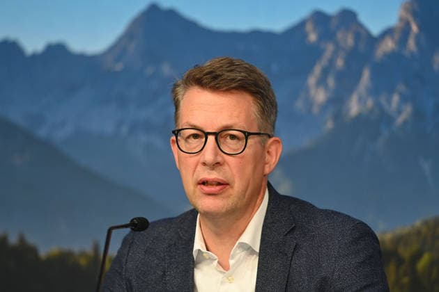 Markus BLUME (CSU,Bayerischer Staatsminister für Wissenschaft und Kunst), Einzelbild,angeschnittenes Einzelmotiv,Portraet,Portrait,Porträt. Pressekonferenz der Bayerischen Staatsregierung nach Kabinettssitzung am 23.06.2026 im Prinz Carl Palais in Muenchen. *** Markus BLUME, CSU, Bavarian Minister of State for Science and the Arts; single image, cropped close-up, portrait; Press conference of the Bavarian State Government following the cabinet meeting on June 23, 2026, at the Prinz Carl Palais in Munich,detected_source_language