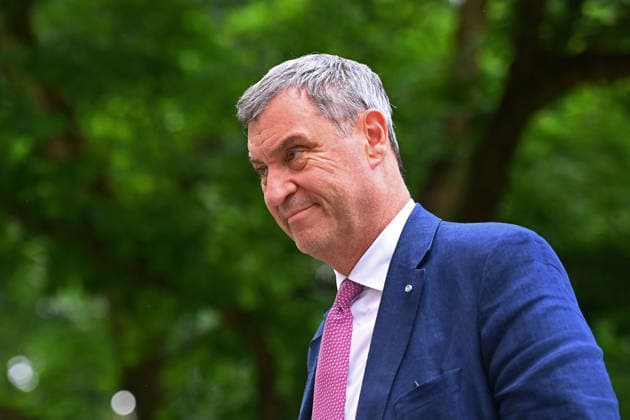 Ankunft Markus SOEDER (Ministerpraesident Bayern und CSU Vorsitzender), Einzelbild,angeschnittenes Einzelmotiv, Portrait,Portraet. Pressekonferenz der Bayerischen Staatsregierung nach Kabinettssitzung am 23.06.2026 im Prinz Carl Palais in Muenchen. *** Arrival of Markus SOEDER, Minister-President of Bavaria and CSU Chairman; single image, cropped close-up, portrait; press conference of the Bavarian State Government following the cabinet meeting on June 23, 2026, at the Prinz Carl Palais in Munich,detected_source_language