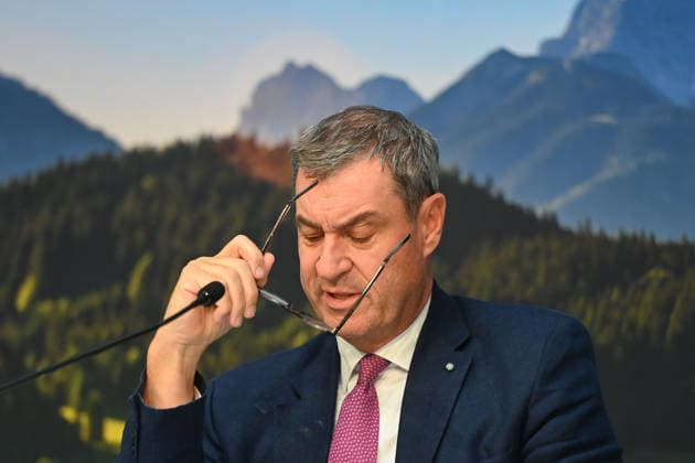 Markus SOEDER (Ministerpraesident Bayern und CSU Vorsitzender),Gestik, Einzelbild,angeschnittenes Einzelmotiv,Portraet,Portrait,Porträt. Pressekonferenz der Bayerischen Staatsregierung nach Kabinettssitzung am 23.06.2026 im Prinz Carl Palais in Muenchen. *** Markus SOEDER, Minister-President of Bavaria and CSU Chairman; gesture, single frame, cropped single shot, portrait; Press conference of the Bavarian State Government following the cabinet meeting on June 23, 2026, at the Prinz Carl Palais in Munich,detected_source_language