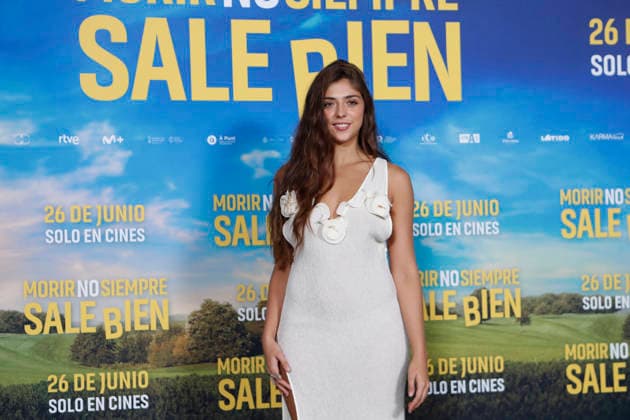 June 23, 2026, Madrid, Madrid, Spain: Spanish actress CARMEN ARRUFAT poses for the media during the photocall for the presentation of the movie Morir no siempre sale bien held at Leclab Madrid. Directed by Claudia Pinto the black comedy film tells the story of two families from different social backgrounds forced to interact after the kidnapping of a corpse. The cinematic project explores social differences through irony and empathy offering a critical portrait of modern society. Madrid Spain - ZUMAo127 20260623_zep_o127_008 Copyright: xHugoxOrtunox