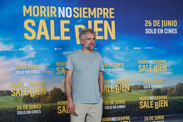 June 23, 2026, Madrid, Madrid, Spain: Spanish actor PAU DURA poses for the media during the photocall for the presentation of the movie Morir no siempre sale bien held at Leclab Madrid. Directed by Claudia Pinto the black comedy film tells the story of two families from different social backgrounds forced to interact after the kidnapping of a corpse. The cinematic project explores social differences through irony and empathy offering a critical portrait of modern society. Madrid Spain - ZUMAo127 20260623_zep_o127_029 Copyright: xHugoxOrtunox