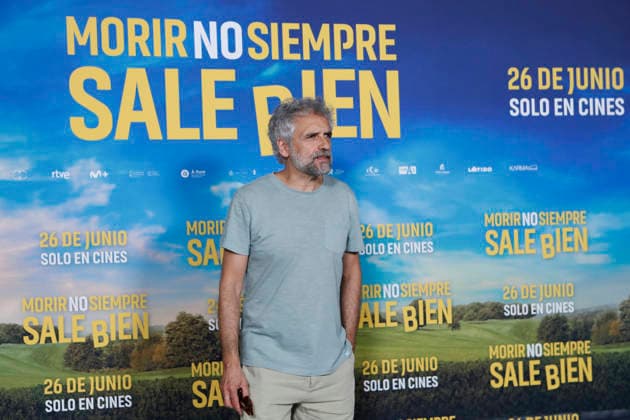 June 23, 2026, Madrid, Madrid, Spain: Spanish actor PAU DURA poses for the media during the photocall for the presentation of the movie Morir no siempre sale bien held at Leclab Madrid. Directed by Claudia Pinto the black comedy film tells the story of two families from different social backgrounds forced to interact after the kidnapping of a corpse. The cinematic project explores social differences through irony and empathy offering a critical portrait of modern society. Madrid Spain - ZUMAo127 20260623_zep_o127_034 Copyright: xHugoxOrtunox