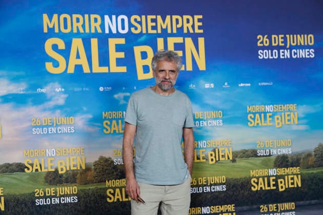 June 23, 2026, Madrid, Madrid, Spain: Spanish actor PAU DURA poses for the media during the photocall for the presentation of the movie Morir no siempre sale bien held at Leclab Madrid. Directed by Claudia Pinto the black comedy film tells the story of two families from different social backgrounds forced to interact after the kidnapping of a corpse. The cinematic project explores social differences through irony and empathy offering a critical portrait of modern society. Madrid Spain  - ZUMAo127 20260623_zep_o127_028 Copyright: xHugoxOrtunox