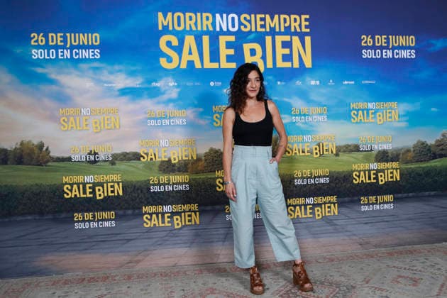 June 23, 2026, Madrid, Madrid, Spain: Spanish actress TAMARA CASELLAS poses for the media during the photocall for the presentation of the movie Morir no siempre sale bien held at Leclab Madrid. Directed by Claudia Pinto the black comedy film tells the story of two families from different social backgrounds forced to interact after the kidnapping of a corpse. The cinematic project explores social differences through irony and empathy offering a critical portrait of modern society. Madrid Spain  - ZUMAo127 20260623_zep_o127_032 Copyright: xHugoxOrtunox