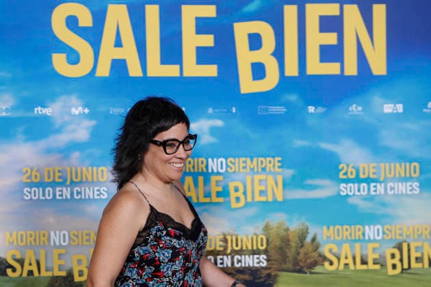 June 23, 2026, Madrid, Madrid, Spain: Director CLAUDIA PINTO poses for the media during the photocall for the presentation of her latest movie Morir no siempre sale bien held at Leclab Madrid. The black comedy film tells the story of two families from different social backgrounds forced to interact after the kidnapping of a corpse. The cinematic project explores social differences through irony and empathy offering a critical portrait of modern society. Madrid Spain - ZUMAo127 20260623_zep_o127_079 Copyright: xHugoxOrtunox