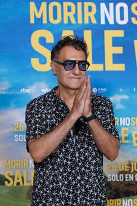 June 23, 2026, Madrid, Madrid, Spain: Spanish actor JUAN CARLOS VELLIDO poses for the media during the photocall for the presentation of the movie Morir no siempre sale bien held at Leclab Madrid. Directed by Claudia Pinto the black comedy film tells the story of two families from different social backgrounds forced to interact after the kidnapping of a corpse. The cinematic project explores social differences through irony and empathy offering a critical portrait of modern society. Madrid Spain  - ZUMAo127 20260623_zep_o127_053 Copyright: xHugoxOrtunox