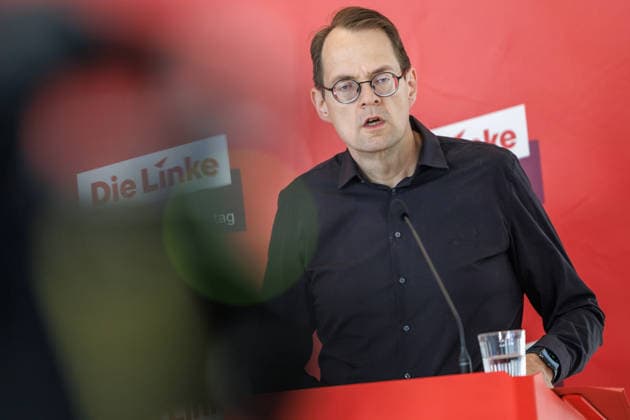 Statement Die Linke Soeren Pellmann bei einem Statement Die Linke am 23.06.26 in Berlin. Berlin Berlin Deutschland Reichstag *** Statement by Die Linke