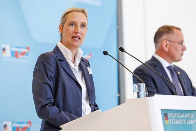 Statement AfD Alice Weidel und Tino Chrupalla (AfD), bei einem Statement der AfD am 23.06.26 in Berlin. Berlin Berlin Deutschland Reichstag *** Statement by AfD members Alice Weidel and Tino Chrupalla during an AfD press conference on June 23, 2026, in Berlin, Berlin, Berlin, Germany, at the Reichstag,detected_source_language