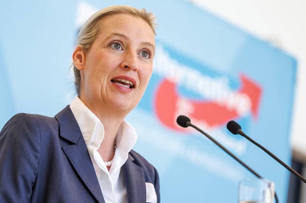 Statement AfD Alice Weidel (AfD), bei einem Statement der AfD am 23.06.26 in Berlin. Berlin Berlin Deutschland Reichstag *** Statement by AfDs Alice Weidel, during an AfD press conference on June 23, 2026, in Berlin, Berlin, Berlin, Germany, at the Reichstag,detected_source_language