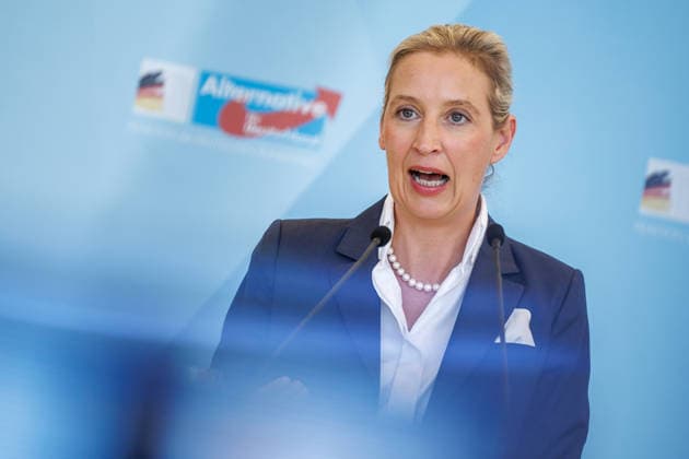 Statement AfD Alice Weidel (AfD), bei einem Statement der AfD am 23.06.26 in Berlin. Berlin Berlin Deutschland Reichstag *** Statement by AfDs Alice Weidel, during an AfD press conference on June 23, 2026, in Berlin, Berlin, Berlin, Germany, at the Reichstag,detected_source_language