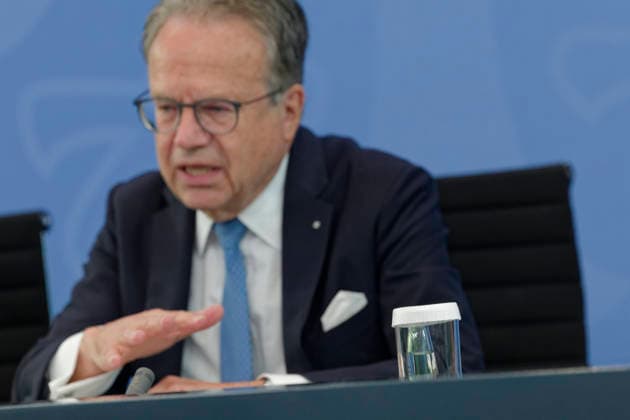 Übergabe Empfehlungen Rentenkommission 2026-06-23 Deutschland, Berlin Pressekonferenz zur Übergabe der Empfehlungen der sogenannten Rentenkommission an Bundeskanzler und Bundesministerin für Arbeit und Soziales. Im Bild Frank-Jürgen Weise, Ko-Vorsaitzender der rentenkommission. *** Presentation of the Recommendations of the Pension Commission, June 23, 2026, Berlin, Germany