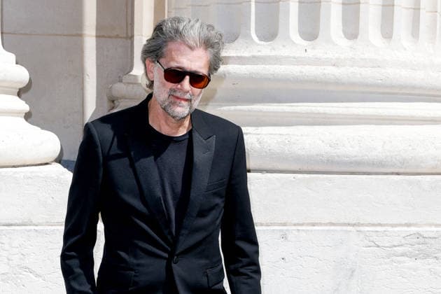 Chris Colls arrives at the Saint Laurent Ready-to-Wear Mens Spring Summer 2027 fashion show during Paris Fashion Week at the Bourse de Commerce Pinault Collection in Paris, France, on June 23, 2026. Olivier Borde Bestimage Celebrities await the Saint Laurent Men’s Spring Summer 2027 show as part of Paris Fashion Week on June 23, 2026, in Paris, France. Paris, France,detected_source_language  Copyright: xOLIVIERxBORDEx xBESTIMAGExOLIVIERxBORDEx xBESTIMAGEx