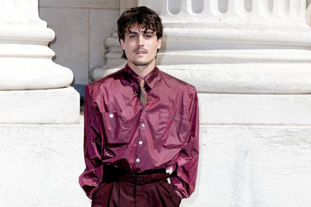 Julien De Saint Jean arrives at the Saint Laurent Ready-to-Wear Men’s Spring Summer 2027 fashion show during Paris Fashion Week at the Bourse de Commerce Pinault Collection in Paris, France, on June 23, 2026. Olivier Borde, Bestimage. Celebrities await the Saint Laurent Men’s Spring Summer 2027 show as part of Paris Fashion Week on June 23, 2026, in Paris, France. Paris, France,detected_source_language  Copyright: xOLIVIERxBORDEx xBESTIMAGExOLIVIERxBORDEx xBESTIMAGEx