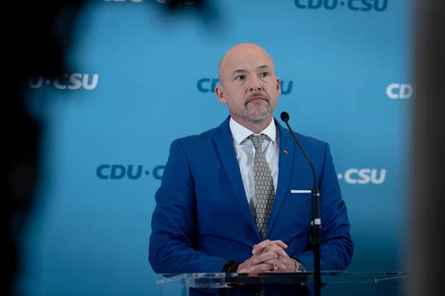 Bundestagsfraktion, CDU CSU, Alexander Hoffmann Pressestatement, Bundestag, Bundestagsfraktion, CDU CSU, Erster Stellvertreter, Alexander Hoffmann, CSU Berlin Berlin GER *** Bundestag Parliamentary Group, CDU CSU, Alexander Hoffmann Press Statement, Bundestag, Bundestag Parliamentary Group, CDU CSU, First Deputy, Alexander Hoffmann, CSU Berlin, Berlin, GER,detected_source_language